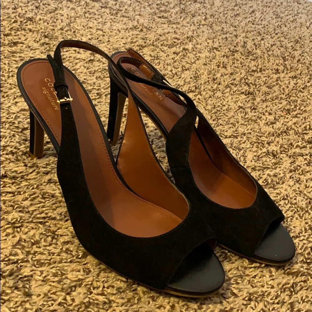 COLE HANN SIGNATURE suede HEELS Size (91/2)
